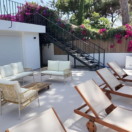 Casa Bahari Near The With Pool, Bbq, And Lounge ヴィラ *