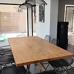 Casa Bahari Near The With Pool, Bbq, And Lounge ماربيا
