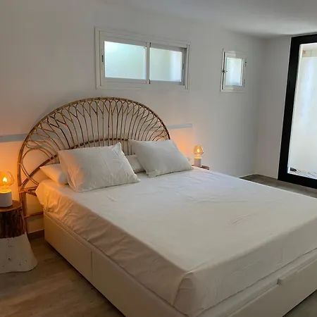 Casa Bahari Near The With Pool, Bbq, And Lounge 别墅 *