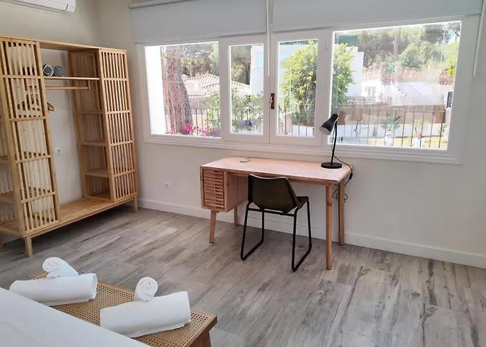 Casa Bahari Near The With Pool, Bbq, And Lounge Villa Marbella