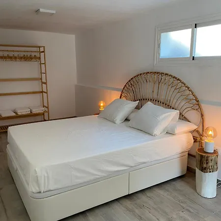 וילה Casa Bahari Near The With Pool, Bbq, And Lounge מארבלה